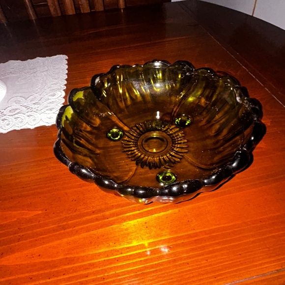 Vintage Indiana glass footed fruit bowl - Picture 2 of 4